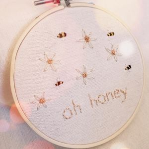 🐝 Oh Honey Floral Embroidery in Hoop